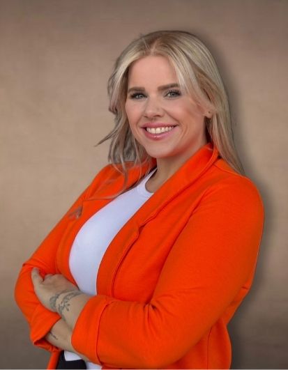 Jennifer, Stillberaterin bei Stillen Köln, Zungenbandberatung Steffi Weiss