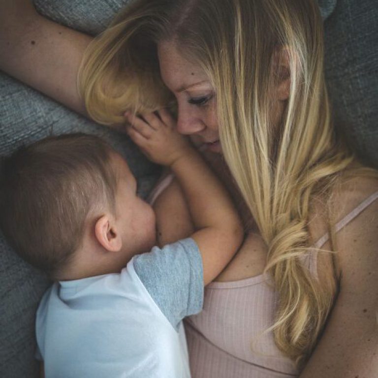 Steffi Weiss, IBCLC-Stillberaterin, Kinderintensiv- und Anästhesiefachschwester – und Gründerin vom Deutschen Kompetenzzentrum für Stillen und Laktation, Zungenband Expertin, Stillberatung & Zungenband